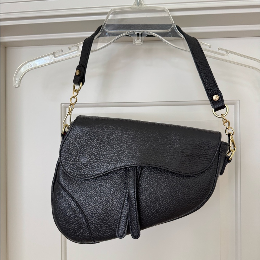 Black pebbled Leather Shoulder Bag